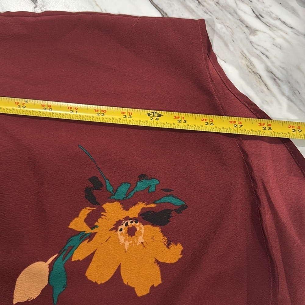 Plus size Madison Maroon Floral V-Neck Blouse CURVI 2X - Picture 10 of 11